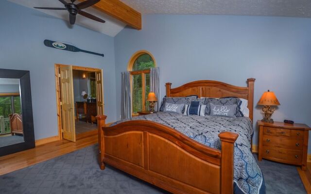 Hootenanny 5 Bedroom House