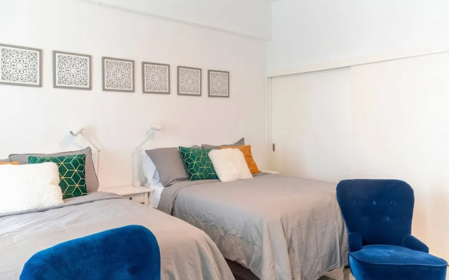 Spacious Apto With Spectacular Views Of The Beach