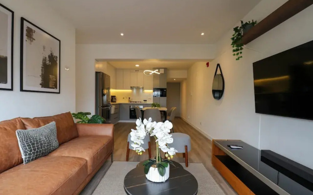 w Sensational 2BR w Perfect View in Miraflores