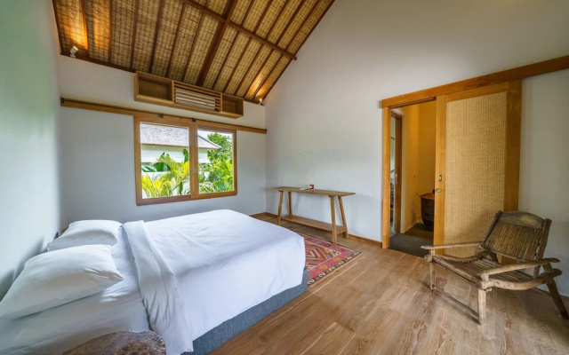 Villa Kauh - Luxury Tropical 5BR Villa