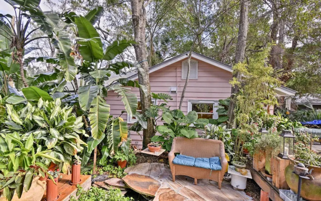 Sarasota Bungalow w/ Pergola, Garden & Waterfalls!