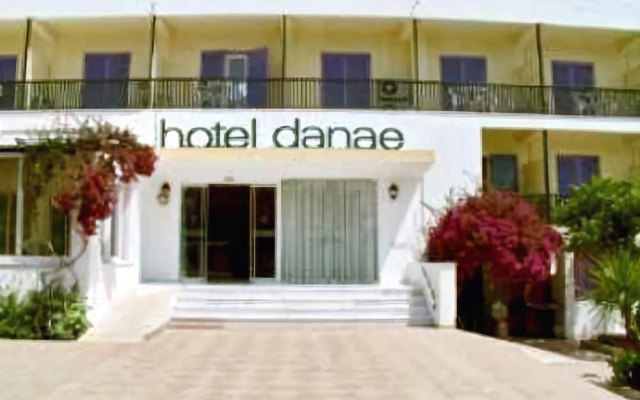 Danae Hotel