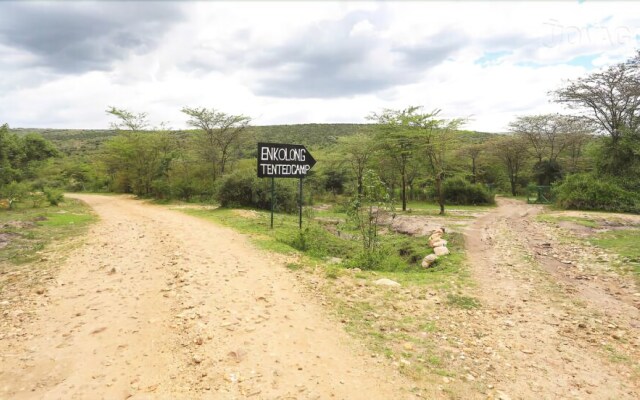 Enkolong Tented Camp