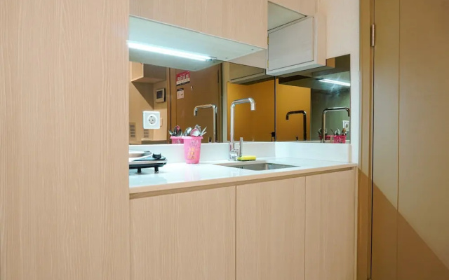 Exclusive and Great Location 1Br Gold Coast Apartment Near Pik