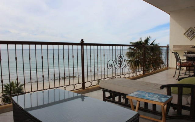 Sonoran Sky 2BR Upper 704 Sky by Casago