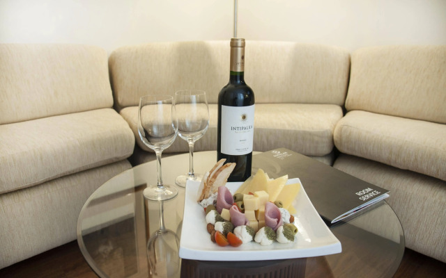 Hotel Estelar Miraflores