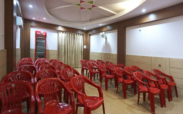 OYO 7636 Hotel Kaushalya Residency