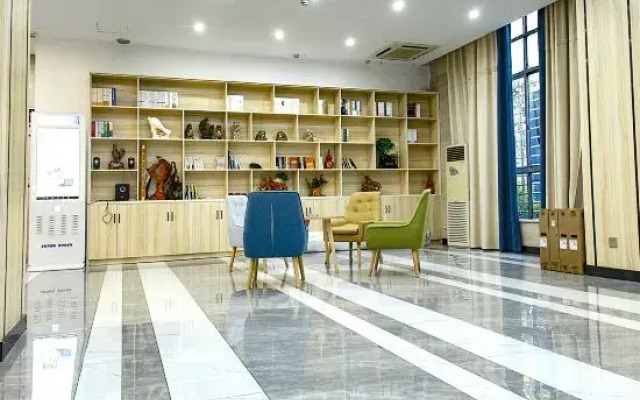 Junyi chain hotel (Ningguo wannanchuan Tibetan line)