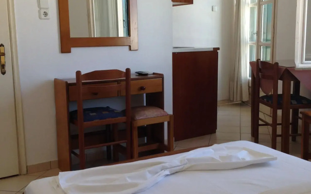 Lito Hotel