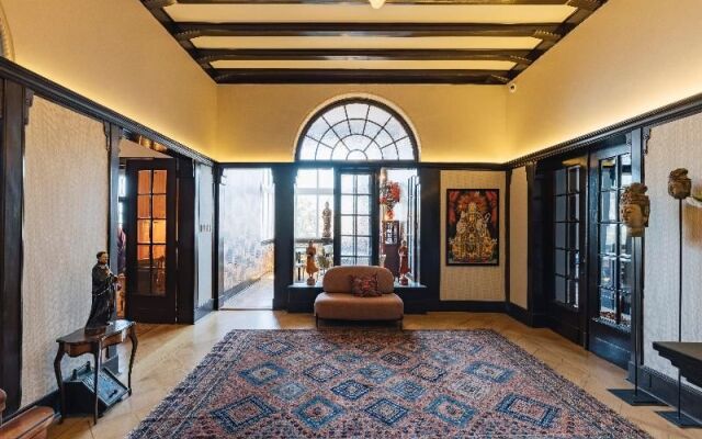 Casablu Hotel