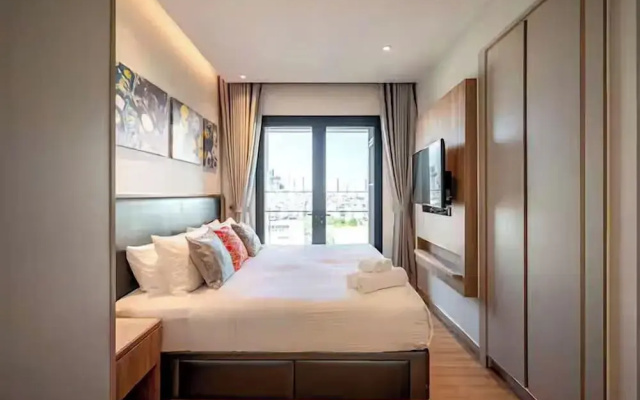 Vivian Boutique D'mension Residence