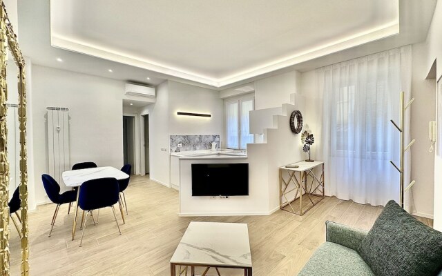 Live Doria Luxury Apartment