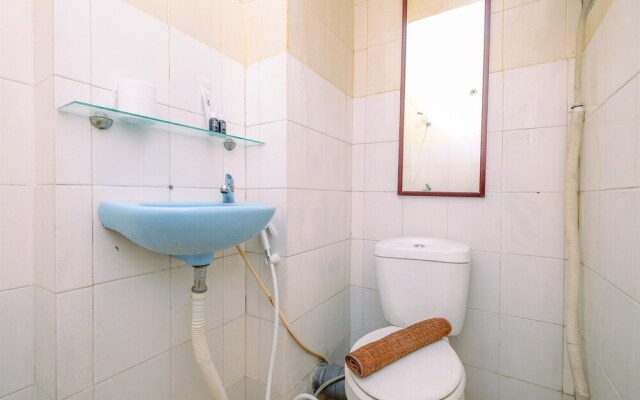 Comfort And Cozy Living 2Br At Cibubur Village Apartment