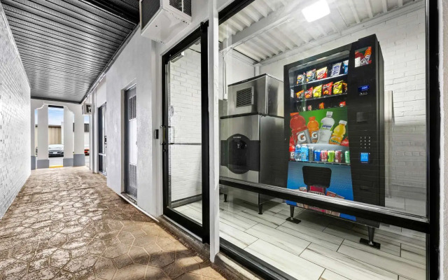 SureStay by Best Western Huntsville University Area