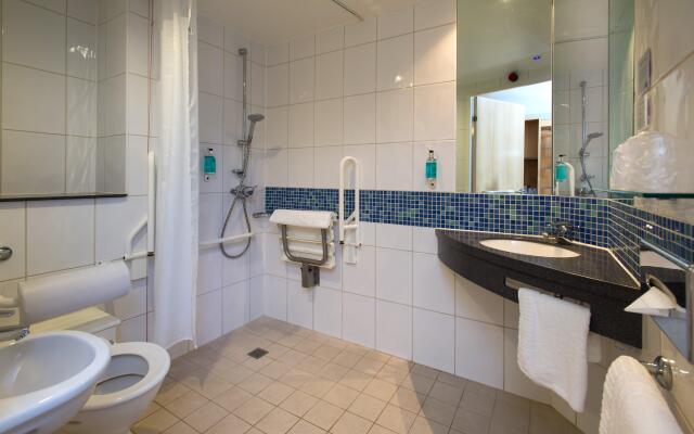 Holiday Inn Express Stevenage by IHG