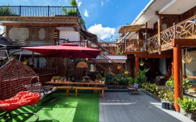 Yuxue Qingcheng Snowview Boutique Inn