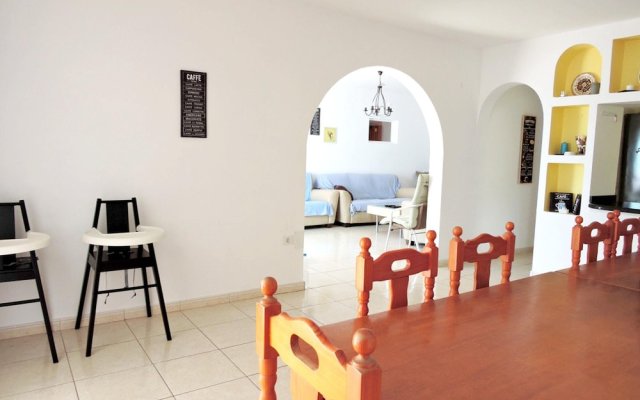 Villa with 8 Bedrooms in Tías, with Wonderful Sea View, Private Pool, Enclosed Garden - 4 Km From the Beach