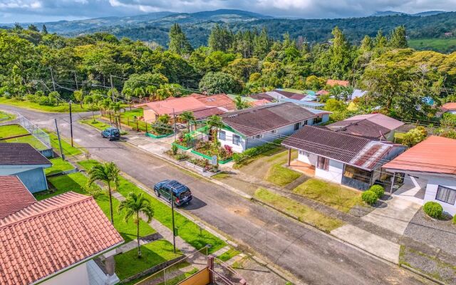 Arenal Chill Inn