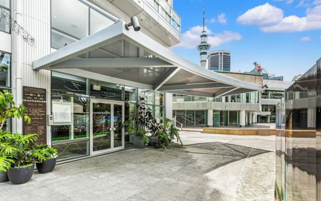 Chic 1Br Apt With Pool And Gym Perks
