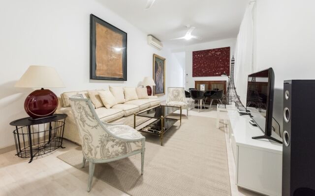 Claudio Coello City Center