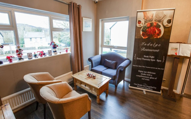 Lodge Hotel (os)