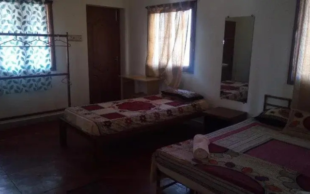Nila Home Stay cv