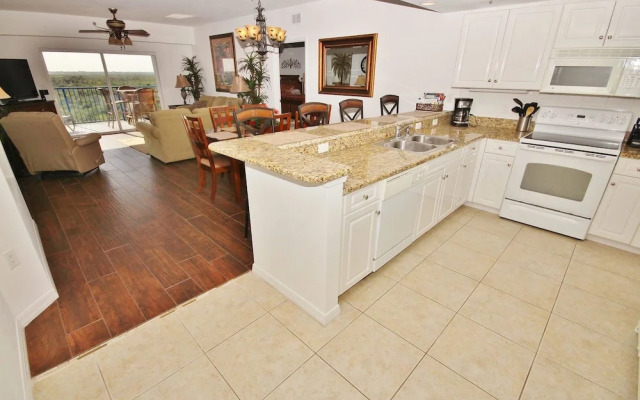 Oceanwalk 9-604 Apartment 3