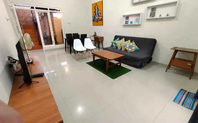 Villa Emerald F3 by N2K