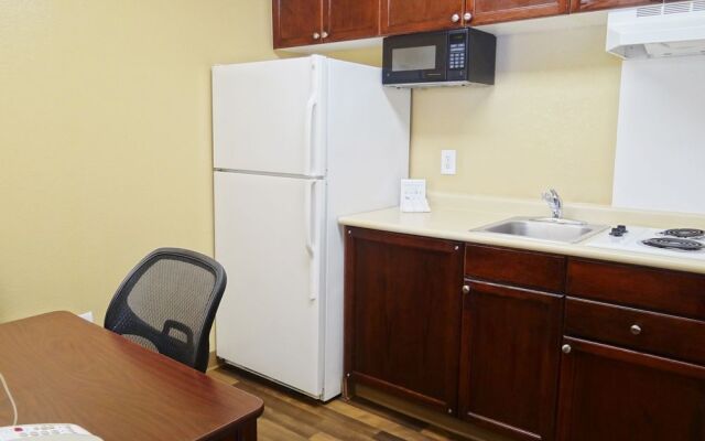 Extended Stay America - Jacksonville - Deerwood Park