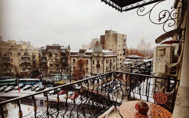 Taj Royal Apartment in București, București, Romania
