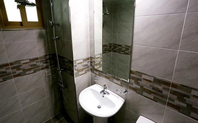 Tongyeong Cobalt Blue Pension