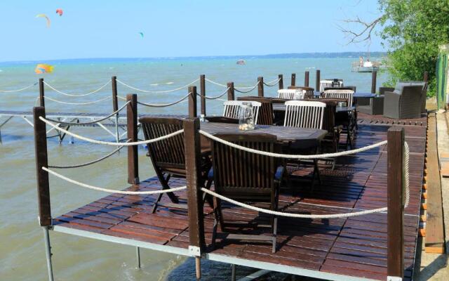 Royal Mediterran Hotel