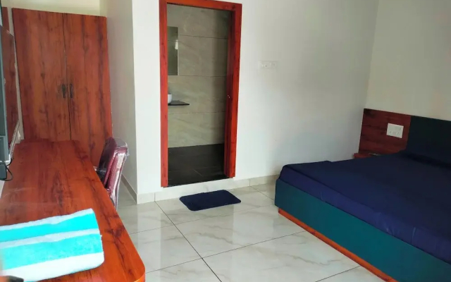 Unique Hotel and Stays