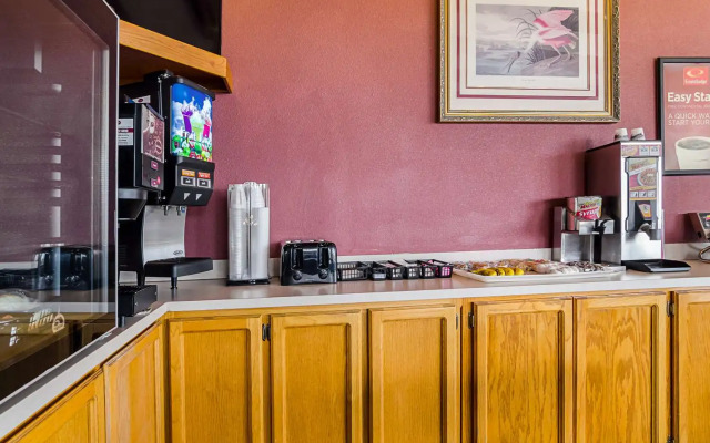 Econo Lodge Wakeeney