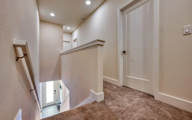 Modern Luxury Retreat-pool Mickey Harry Potter Bedrooms