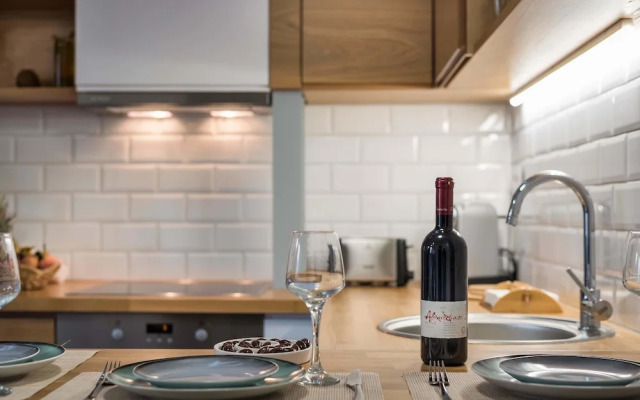 Evlimeni Suites