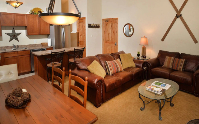 Lionshead Arcade Condo Rentals