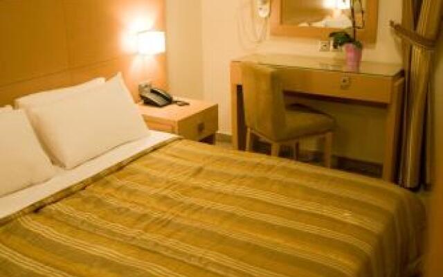 Onira Boutique Hotel