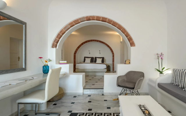 Pegasus Suites & Spa