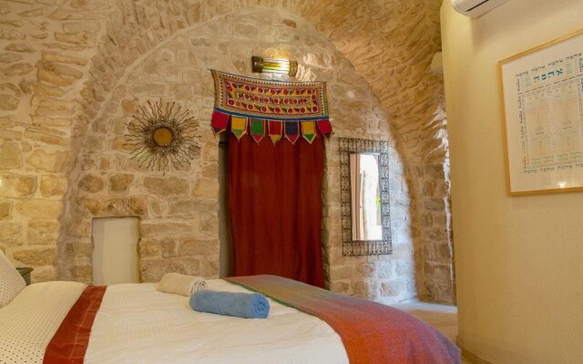 Artist Quarter Guesthouse B&B