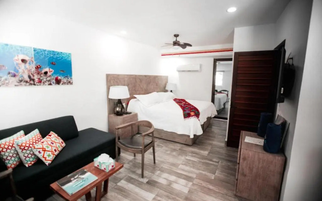 Hotel Paradise Suites