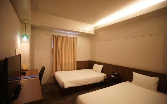 Rj Hotel Naha – Guest Rooms – Naha