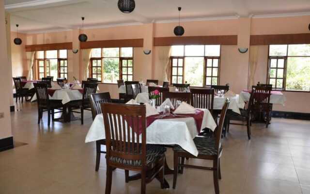 Chambai Safari Hotel
