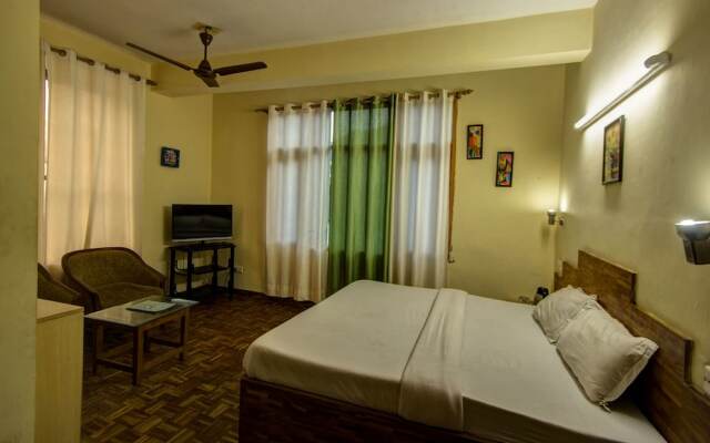 Hotel Kalinga Grand
