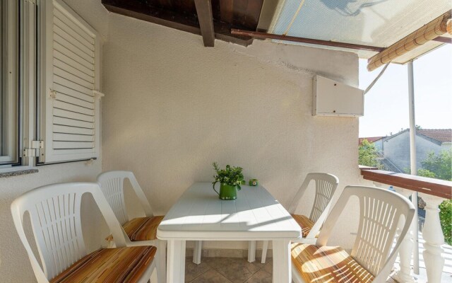 Awesome Apartment in Vir With 2 Bedrooms and Wifi