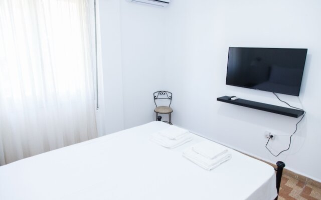 Beautiful Apartment in  Piraeus