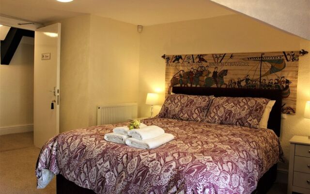 Raven Haven Glastonbury