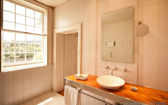 The Woodbridge Waterfront Rooms.