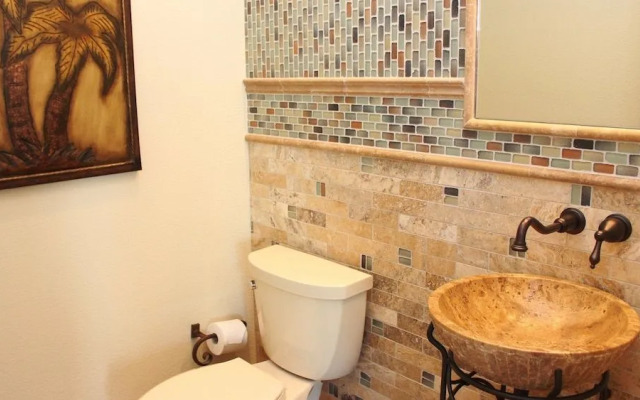 Family Thayer-apy - 4 Br Home