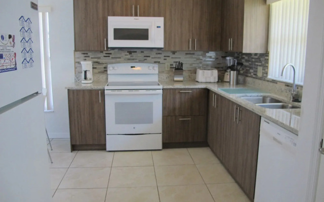 Indian Wells 3BR Pool Pets BP33